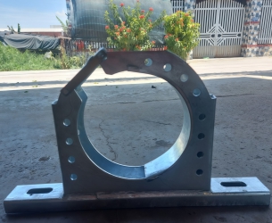 Giá treo cáp chữ D