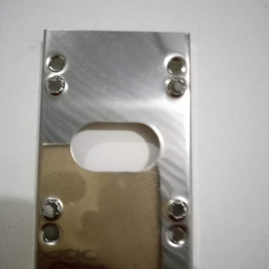 Lá tiếp địa