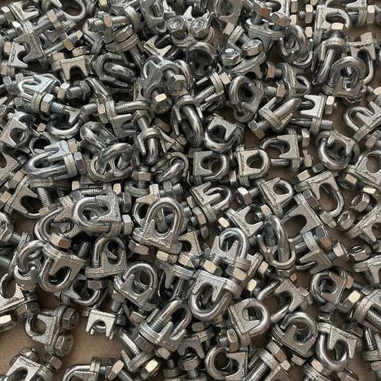 Ốc siết cáp